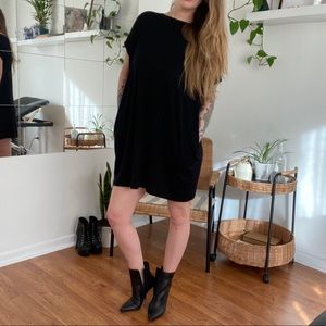 Wilfred FREE Oversized Little black sweater dress